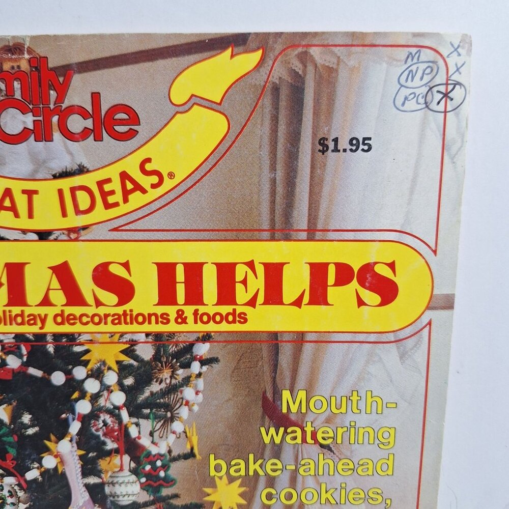 Family Circle Christmas Helps Magazine 1982 Holiday Ideas & Recipes Vintage - Picture 5 of 15